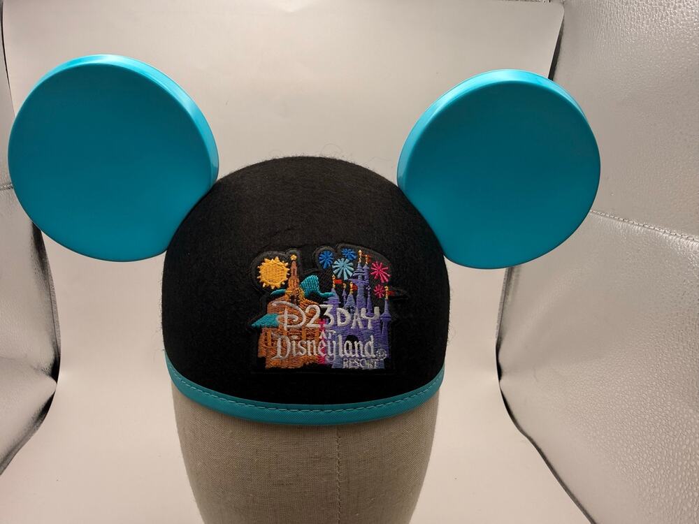 Disney Disneyland D23 Day Exclusive Mickey Mouse Black Ear Hat 2006 NWT